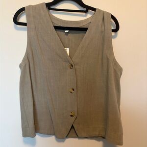 NWT Reitmans Tan Vest Top - M